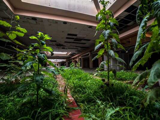 Datei:Riverdale Crossing Mall (5).jpg