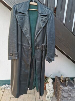 Der Mantel des Schweigens